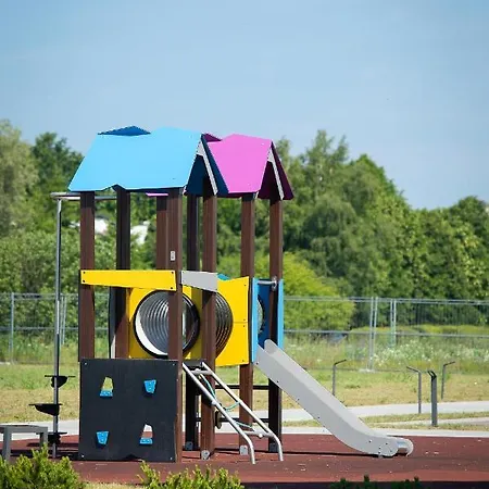 Mindaugo Apartamentai Su Sildomu Baseinu, Sporto Sale, Vaiku Kambariu, Work Zona