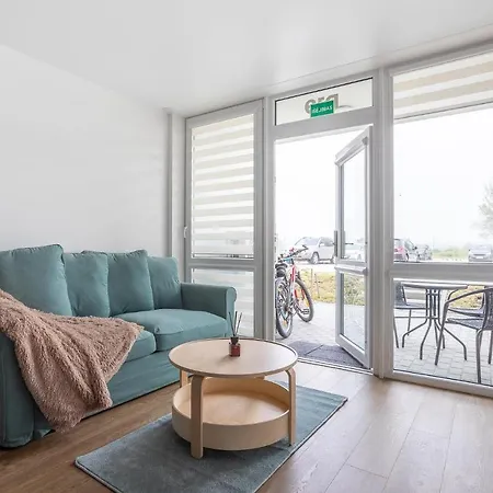 Mindaugo Apartamentai Su Sildomu Baseinu, Sporto Sale, Vaiku Kambariu, Work Zona Apartment