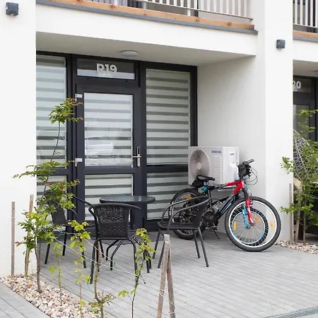 Mindaugo Apartamentai Su Sildomu Baseinu, Sporto Sale, Vaiku Kambariu, Work Zona Apartment *