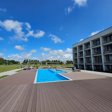 Mindaugo Apartamentai Su Sildomu Baseinu, Sporto Sale, Vaiku Kambariu, Work Zona * Połąga