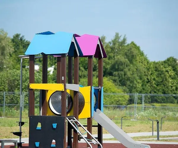 Mindaugo Apartamentai Su Sildomu Baseinu, Sporto Sale, Vaiku Kambariu, Work Zona